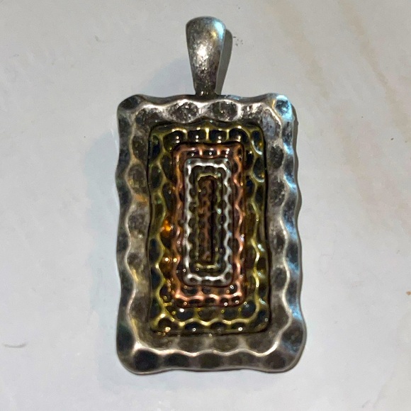 NEXUS Retired LIA SOPHIA Pendant - Picture 2 of 14